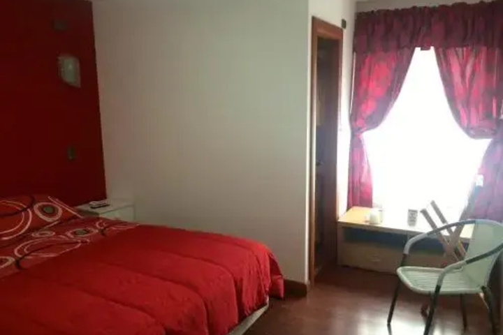 Room 3 of 11