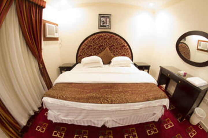 Hmsat Palace 4