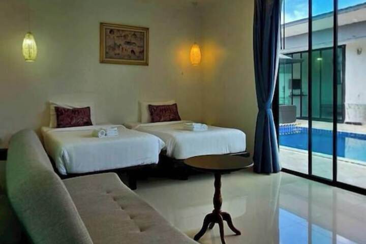 Room 56 of 92