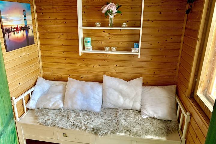 Room 3 of 12