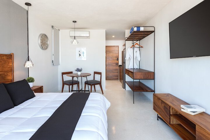 Room 7 of 23