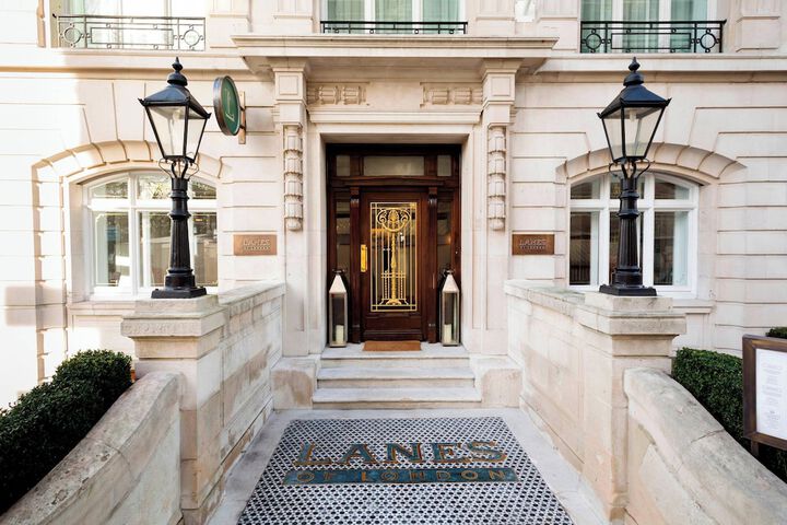 Dining 34 of 95
