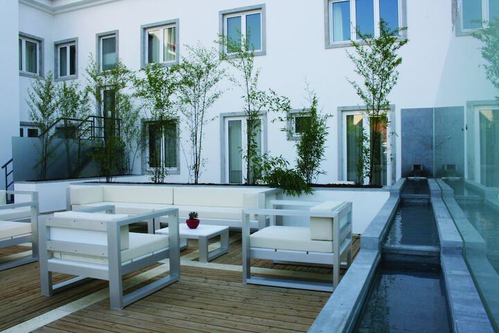 Terrace/Patio 18 of 58