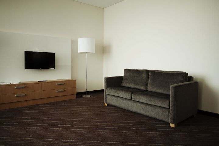 Room 17 of 63