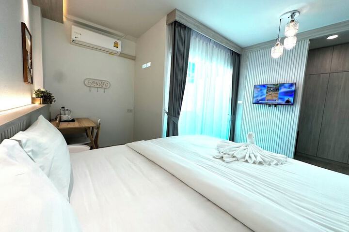 Room 65 of 167