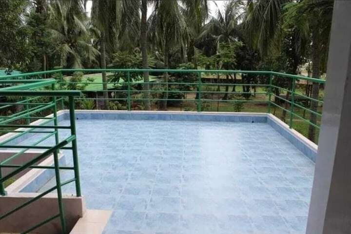 Pool 9 of 64