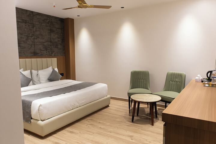 Room 111 of 221