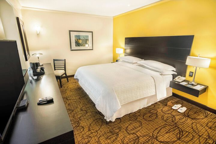 Room 21 of 147