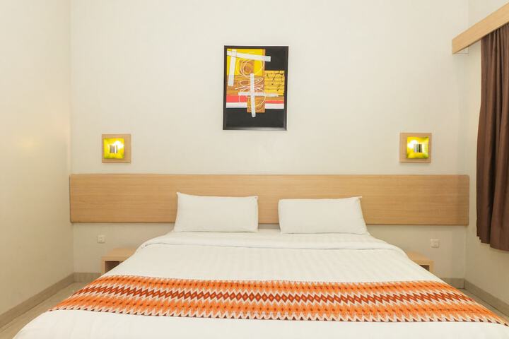 Room 30 of 111