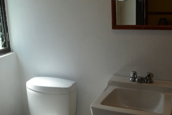 Room 42 of 224