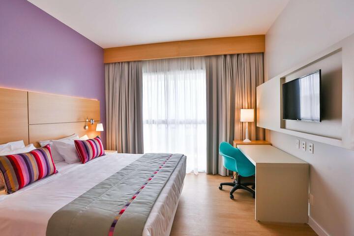 Room 7 of 36