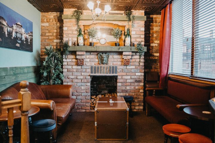 Lounge 60 of 68