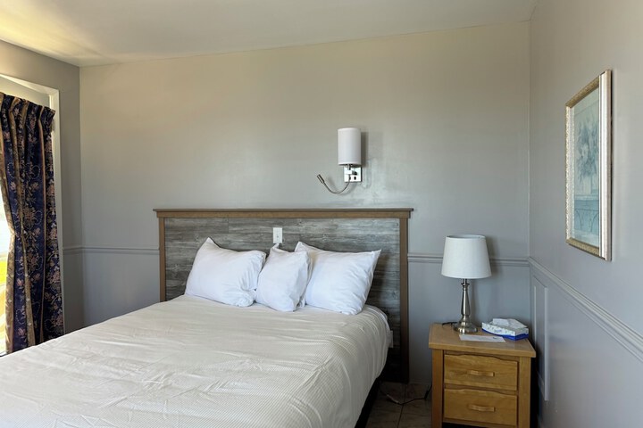 Room 5 of 30