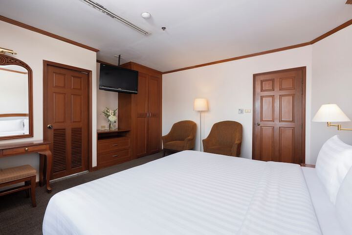 Room 15 of 58