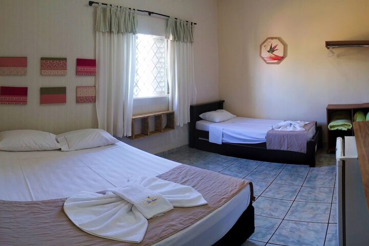 Room 6 of 68