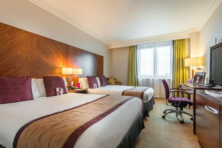 Room 20 of 130