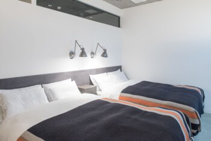 Room 173 of 214