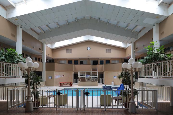 Pool 26 of 38