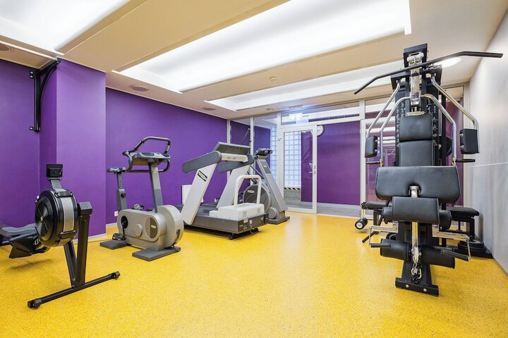 Health and Fitness 24 of 33