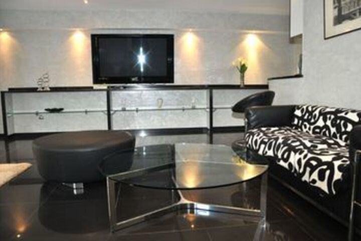 Room 168 of 234