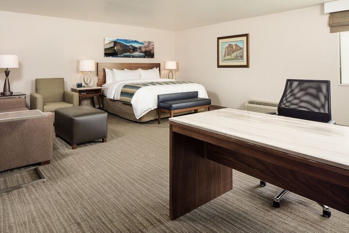 Room 7 of 39