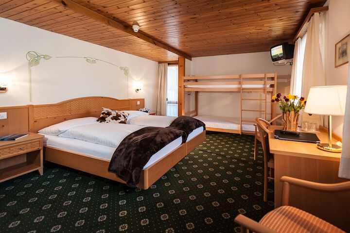 Room 34 of 55
