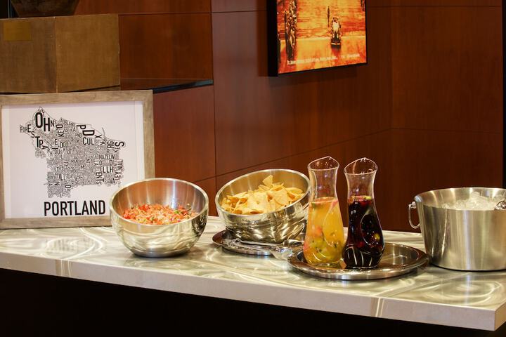 Snack bar