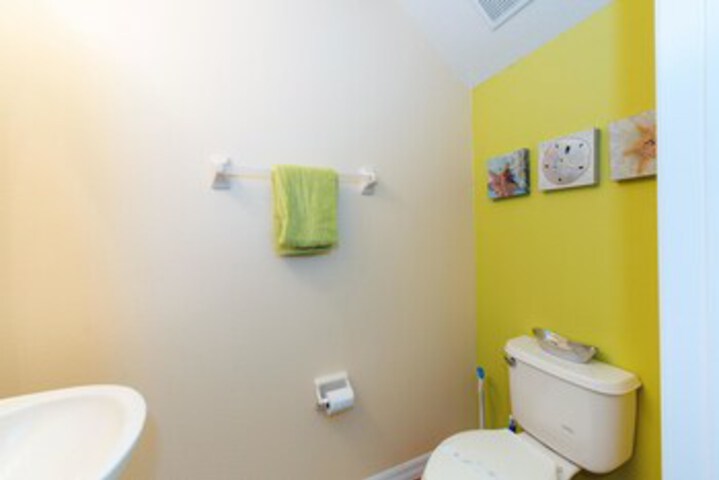 Room 5 of 43