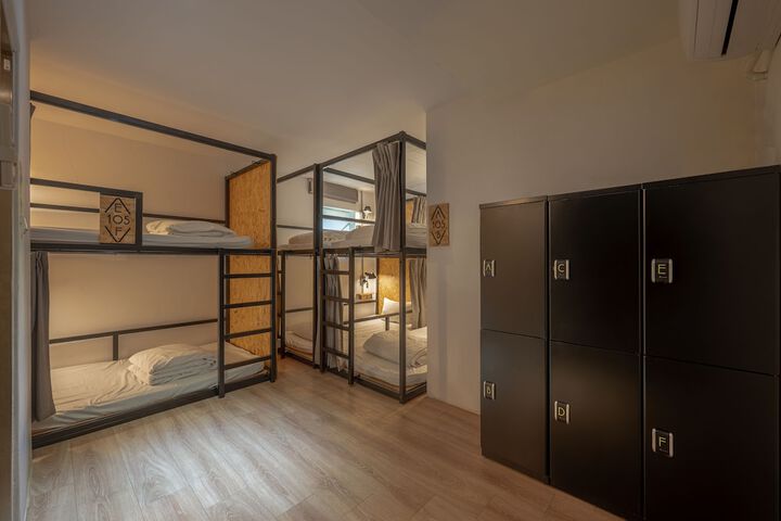 Room 14 of 45