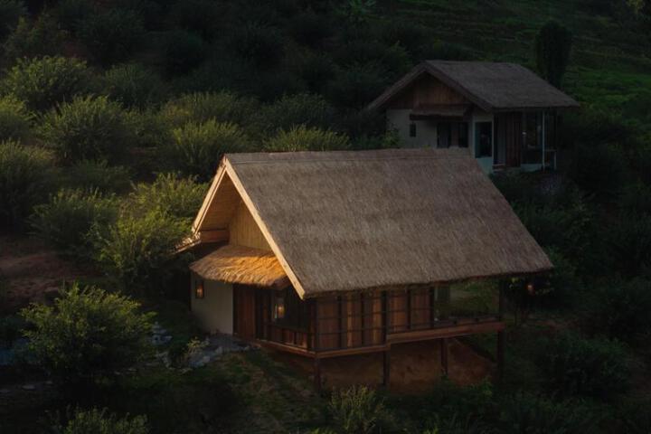 Photo of Chai Cheevit Maesa