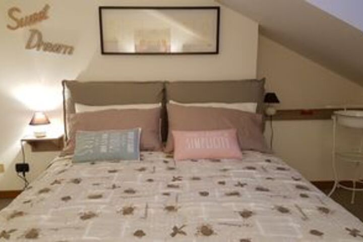 Room 7 of 19