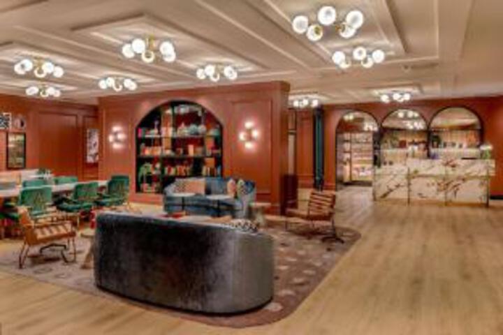 Hotel Interior 18 of 43