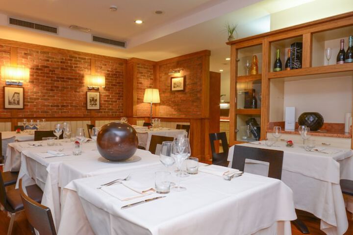 Dining 206 of 233
