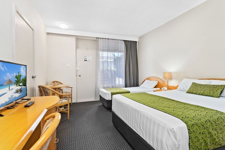 Room 7 of 35
