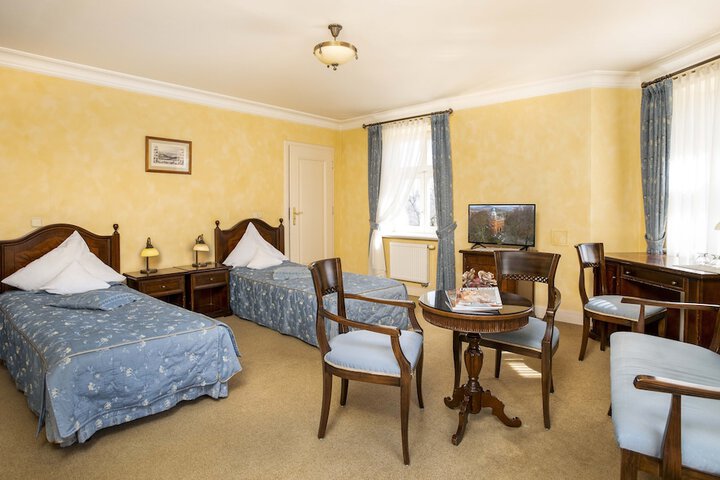 Room 17 of 52