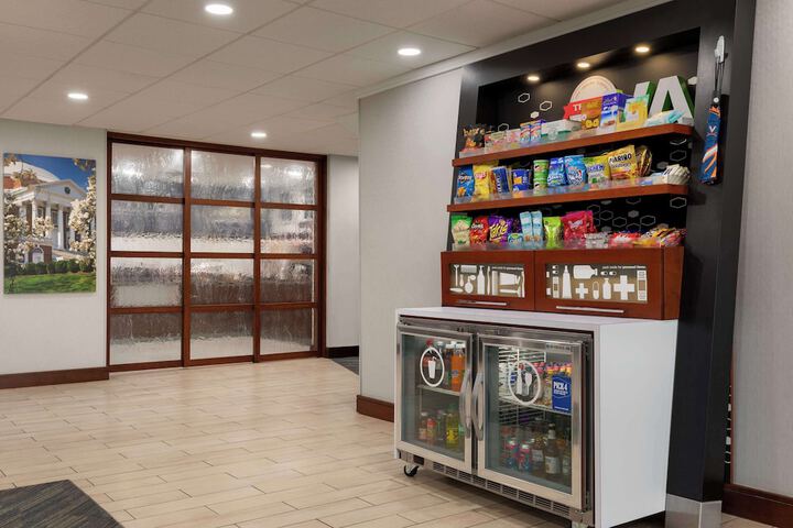 Snack bar