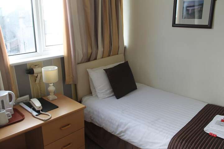 Room 16 of 57