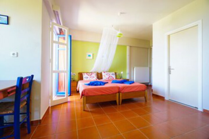 Room 92 of 120