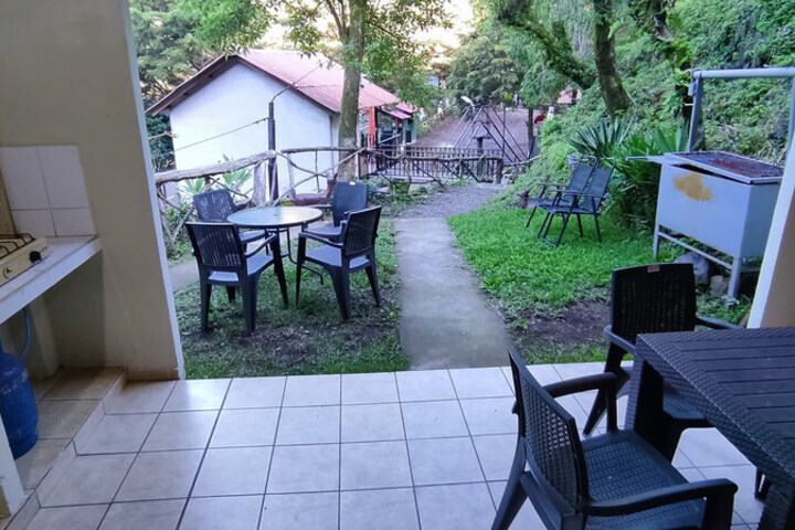 Room 5 of 48
