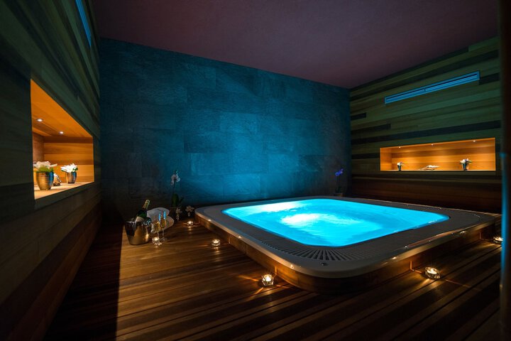 Spa 27 of 52