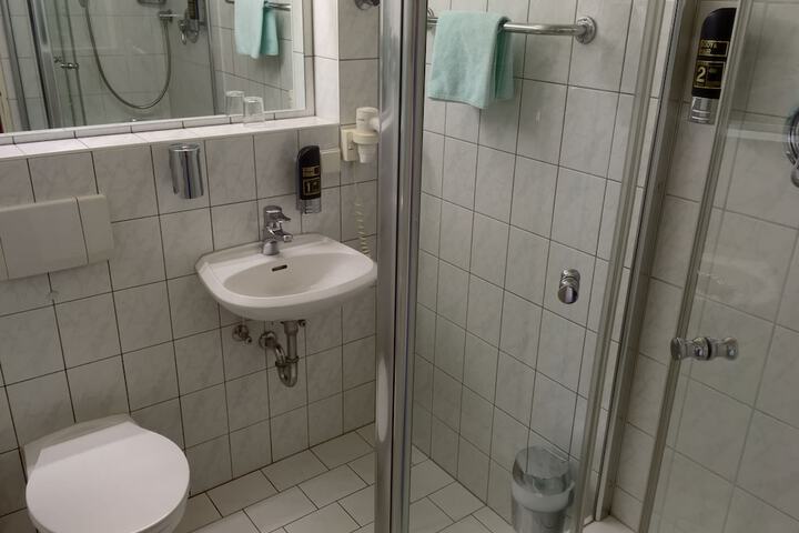 Room 30 of 45
