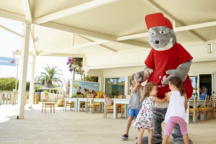 Childrens Activities 82 of 122