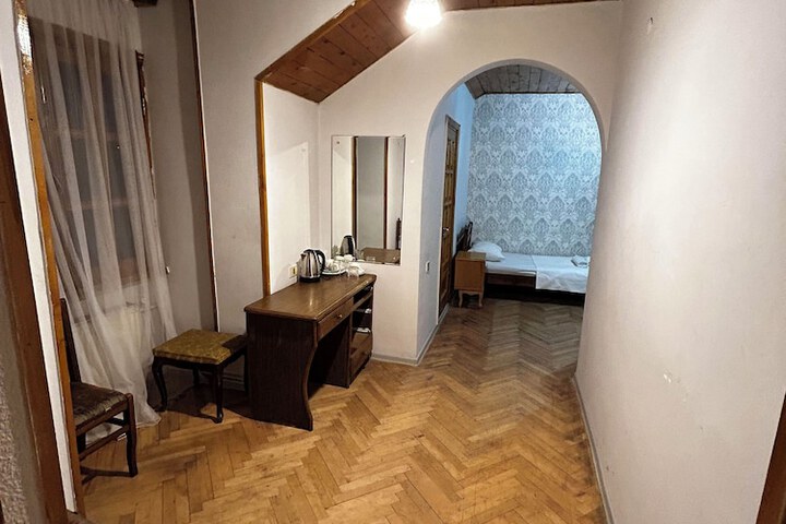 Room 39 of 50