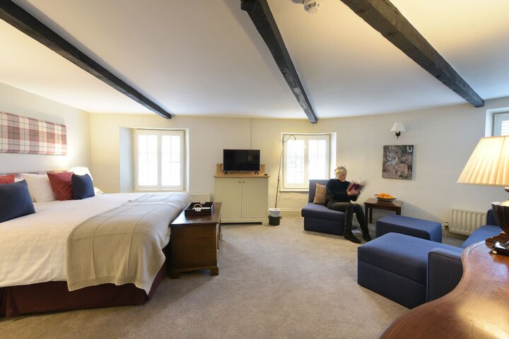 Room 19 of 118
