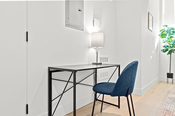 Room 35 of 64