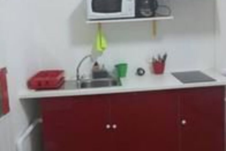 Room 10 of 13