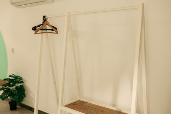 Room 18 of 53