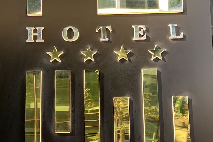 Hotel 67 of 68
