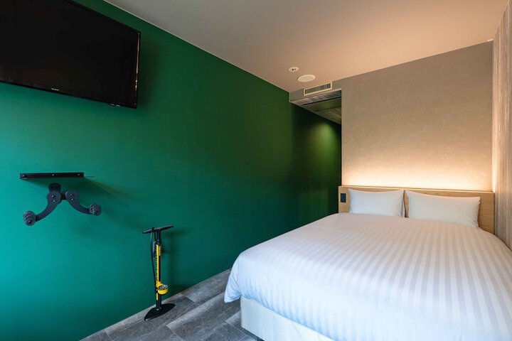 Room 30 of 79