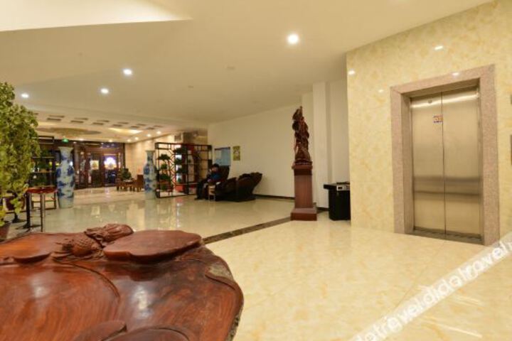 Hotel Interior 6 of 13